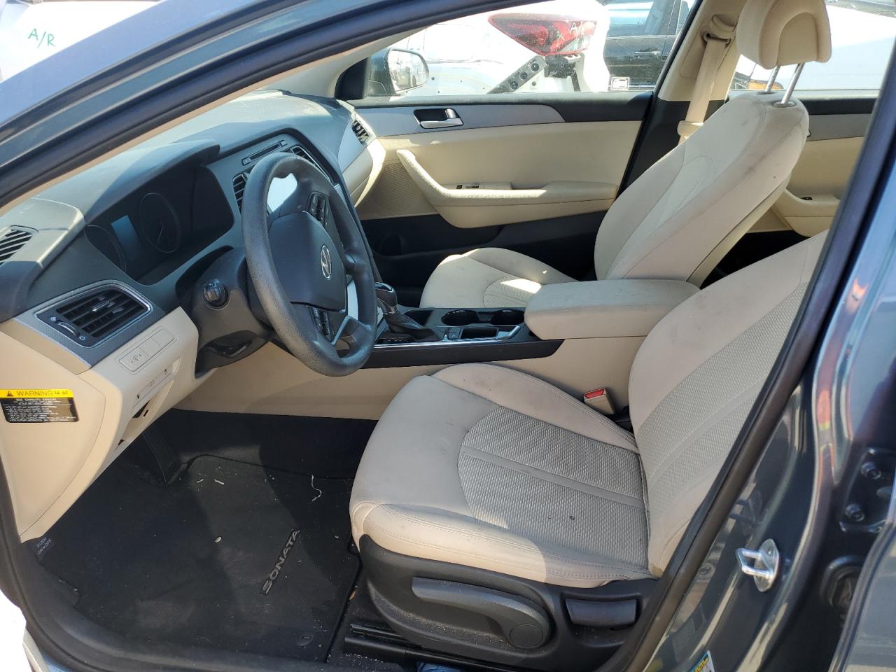 Photo 6 VIN: 5NPE24AF2GH317155 - HYUNDAI SONATA 