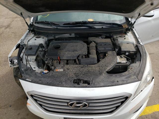 Photo 6 VIN: 5NPE24AF2GH323960 - HYUNDAI SONATA SE 