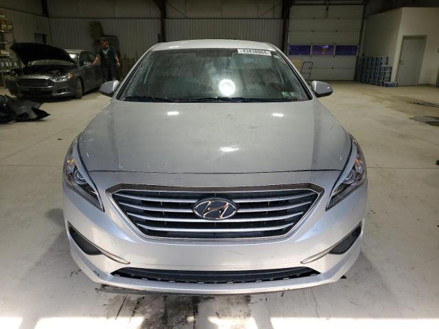 Photo 4 VIN: 5NPE24AF2GH333209 - HYUNDAI SONATA 