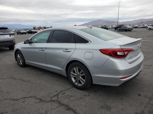 Photo 1 VIN: 5NPE24AF2GH342203 - HYUNDAI SONATA SE 