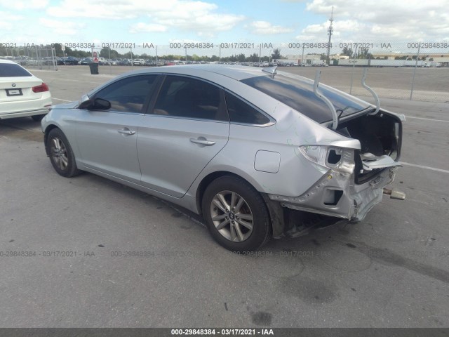 Photo 2 VIN: 5NPE24AF2GH346753 - HYUNDAI SONATA 