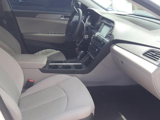 Photo 4 VIN: 5NPE24AF2GH350852 - HYUNDAI SONATA SE 