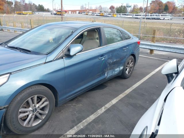 Photo 5 VIN: 5NPE24AF2GH355422 - HYUNDAI SONATA 