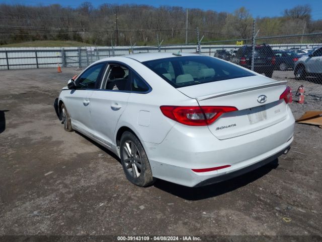 Photo 2 VIN: 5NPE24AF2GH358112 - HYUNDAI SONATA 