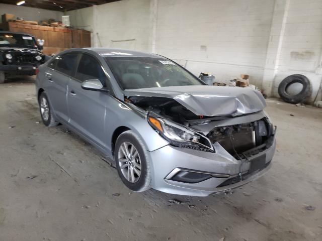 Photo 0 VIN: 5NPE24AF2GH363567 - HYUNDAI SONATA SE 