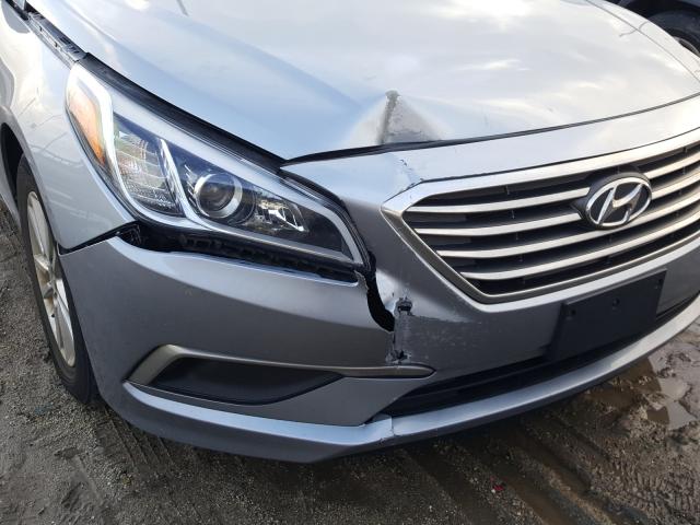 Photo 8 VIN: 5NPE24AF2GH370809 - HYUNDAI SONATA SE 