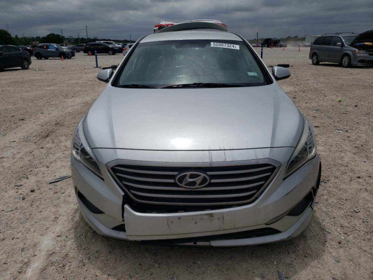 Photo 4 VIN: 5NPE24AF2GH373421 - HYUNDAI SONATA 