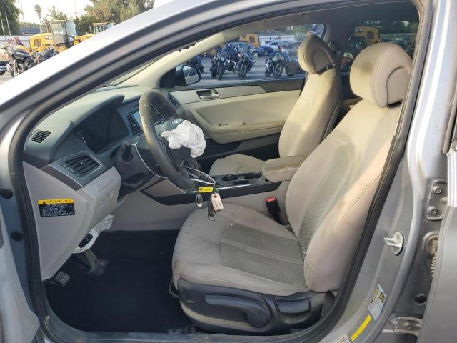 Photo 6 VIN: 5NPE24AF2GH375704 - HYUNDAI SONATA SE 