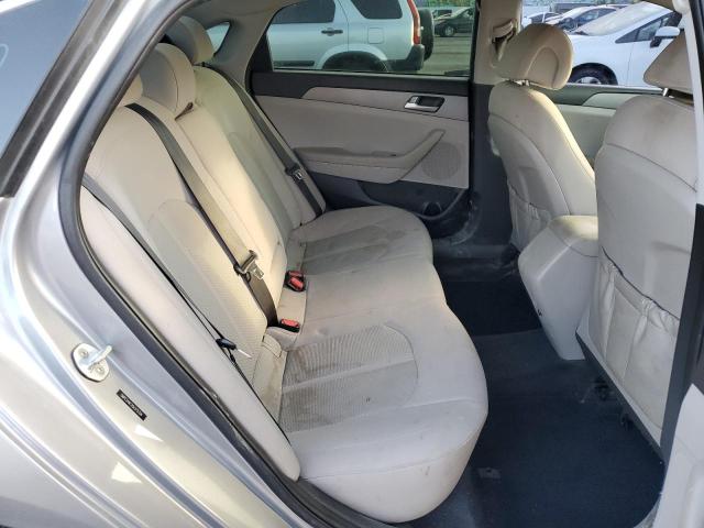 Photo 9 VIN: 5NPE24AF2GH375704 - HYUNDAI SONATA SE 