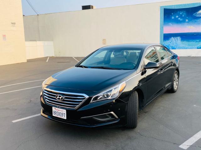 Photo 1 VIN: 5NPE24AF2GH379588 - HYUNDAI SONATA SE 