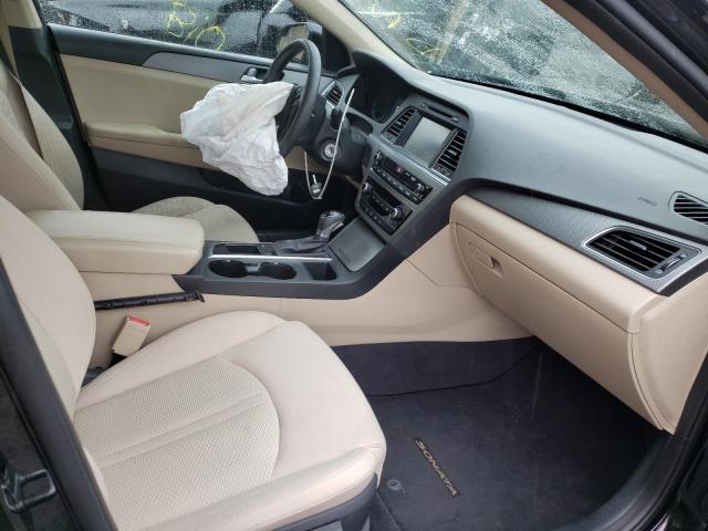 Photo 4 VIN: 5NPE24AF2GH380322 - HYUNDAI SONATA SE 