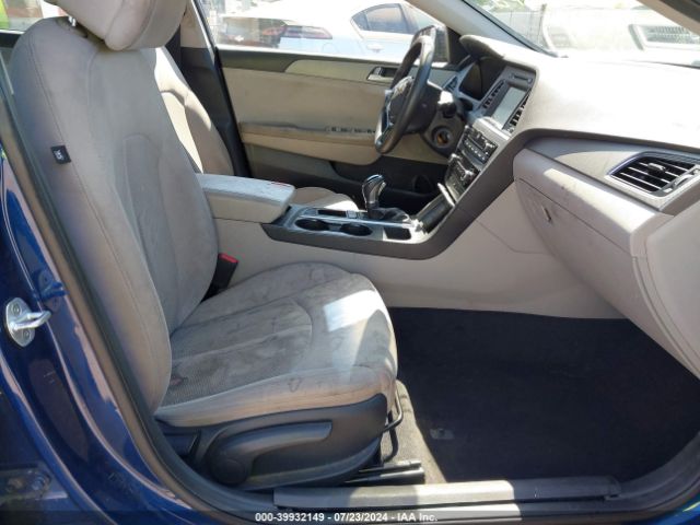 Photo 4 VIN: 5NPE24AF2GH384743 - HYUNDAI SONATA 