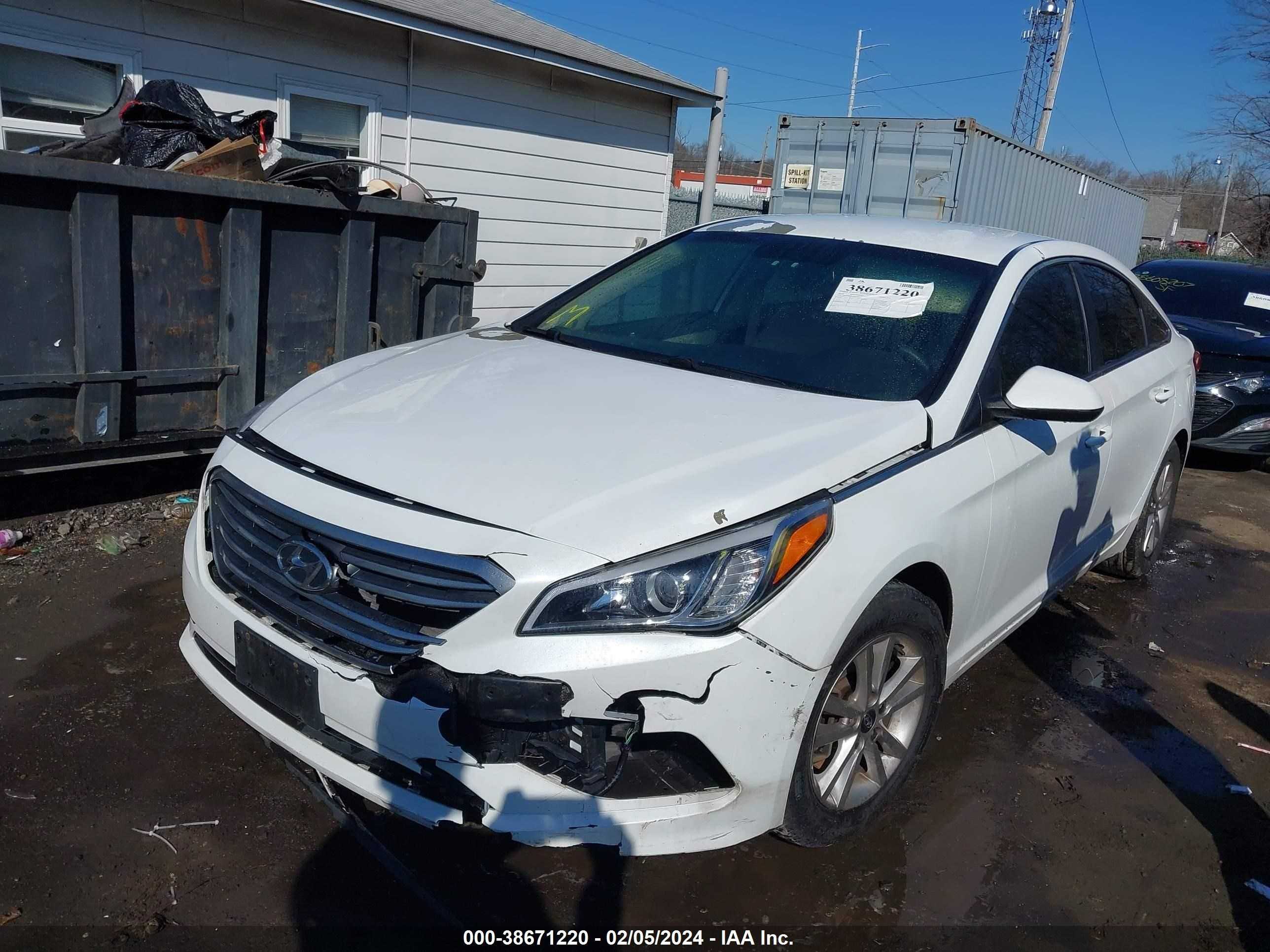 Photo 1 VIN: 5NPE24AF2GH392311 - HYUNDAI SONATA 