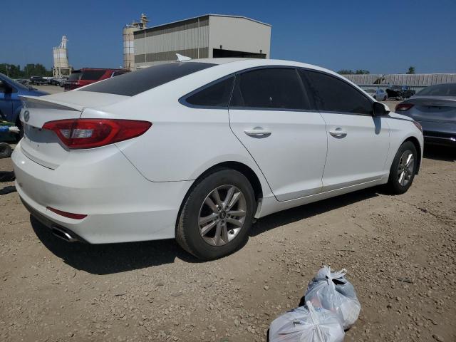 Photo 2 VIN: 5NPE24AF2GH392549 - HYUNDAI SONATA SE 