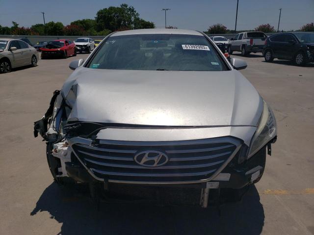 Photo 4 VIN: 5NPE24AF2GH393541 - HYUNDAI SONATA SE 