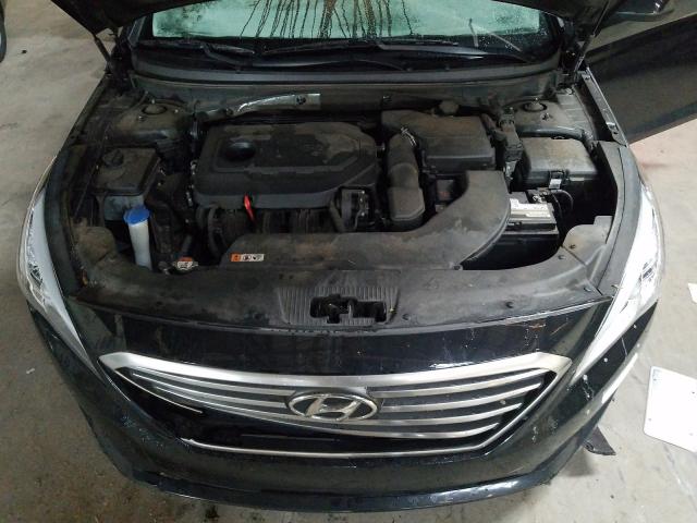 Photo 6 VIN: 5NPE24AF2GH403243 - HYUNDAI SONATA SE 