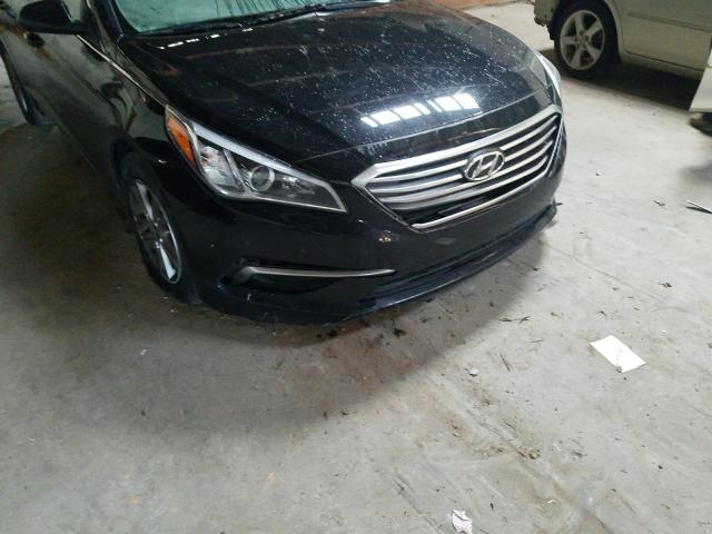 Photo 8 VIN: 5NPE24AF2GH403243 - HYUNDAI SONATA SE 