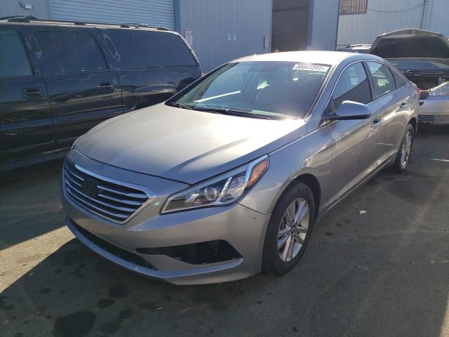 Photo 1 VIN: 5NPE24AF2GH409933 - HYUNDAI SONATA SE 