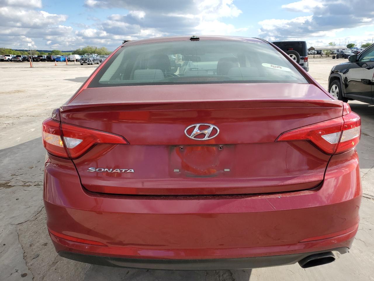 Photo 5 VIN: 5NPE24AF2GH417997 - HYUNDAI SONATA 