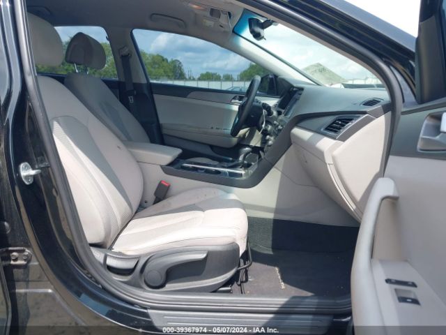 Photo 4 VIN: 5NPE24AF2GH421726 - HYUNDAI SONATA 