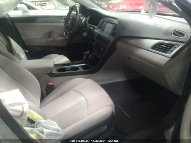 Photo 4 VIN: 5NPE24AF2GH424593 - HYUNDAI SONATA 