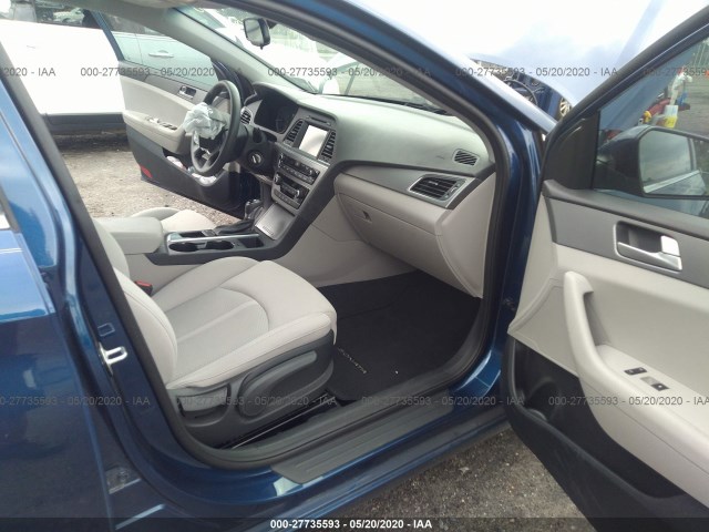 Photo 7 VIN: 5NPE24AF2GH425629 - HYUNDAI SONATA 