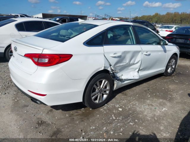 Photo 3 VIN: 5NPE24AF2GH428580 - HYUNDAI SONATA 