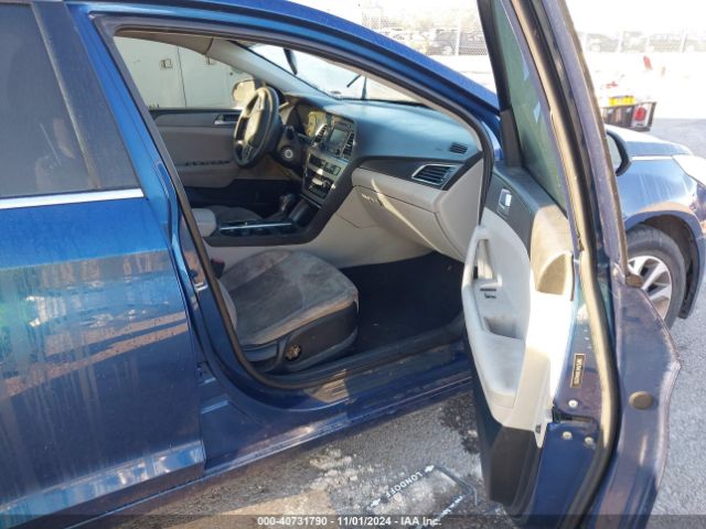 Photo 4 VIN: 5NPE24AF2HH442755 - HYUNDAI SONATA 