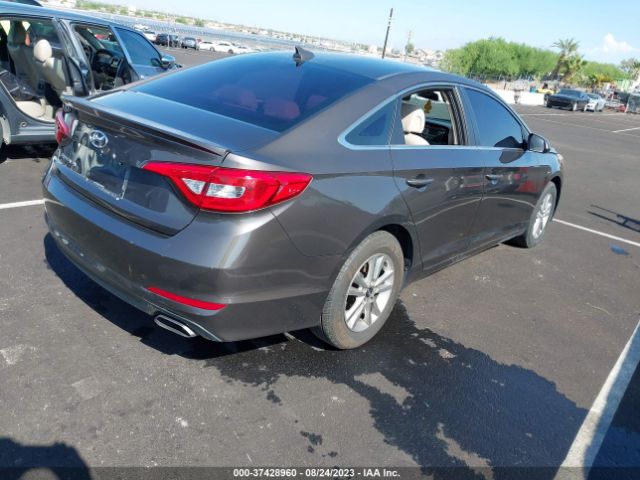 Photo 3 VIN: 5NPE24AF2HH444909 - HYUNDAI SONATA 