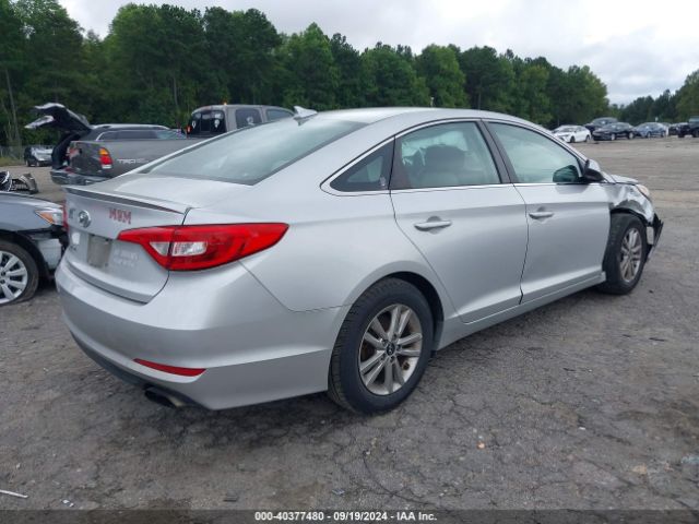 Photo 3 VIN: 5NPE24AF2HH461371 - HYUNDAI SONATA 