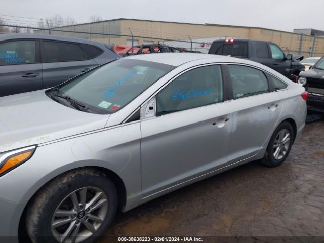 Photo 5 VIN: 5NPE24AF2HH476517 - HYUNDAI SONATA 