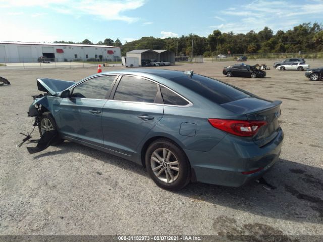 Photo 2 VIN: 5NPE24AF2HH477456 - HYUNDAI SONATA 