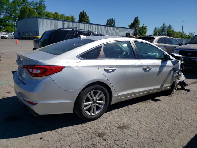 Photo 2 VIN: 5NPE24AF2HH483337 - HYUNDAI SONATA SE 