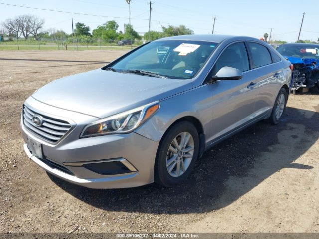 Photo 1 VIN: 5NPE24AF2HH484777 - HYUNDAI SONATA 