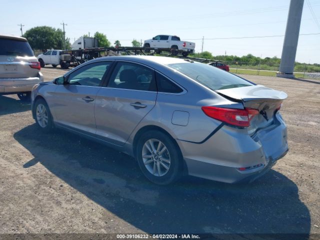 Photo 2 VIN: 5NPE24AF2HH484777 - HYUNDAI SONATA 