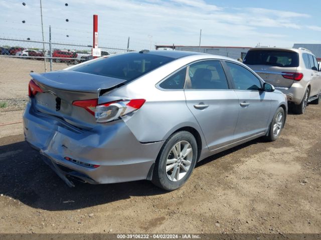 Photo 3 VIN: 5NPE24AF2HH484777 - HYUNDAI SONATA 