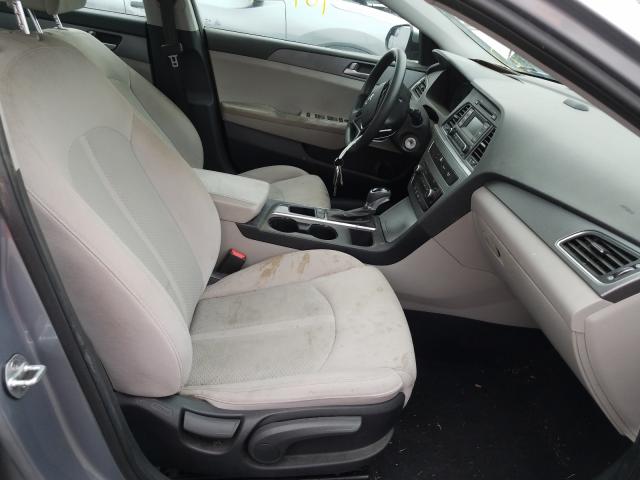 Photo 4 VIN: 5NPE24AF2HH485797 - HYUNDAI SONATA SE 