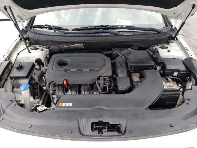 Photo 6 VIN: 5NPE24AF2HH491194 - HYUNDAI SONATA SE 