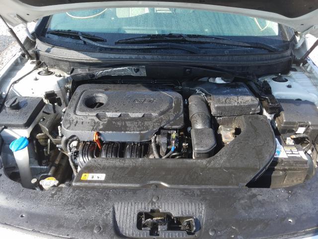 Photo 6 VIN: 5NPE24AF2HH492619 - HYUNDAI SONATA SE 