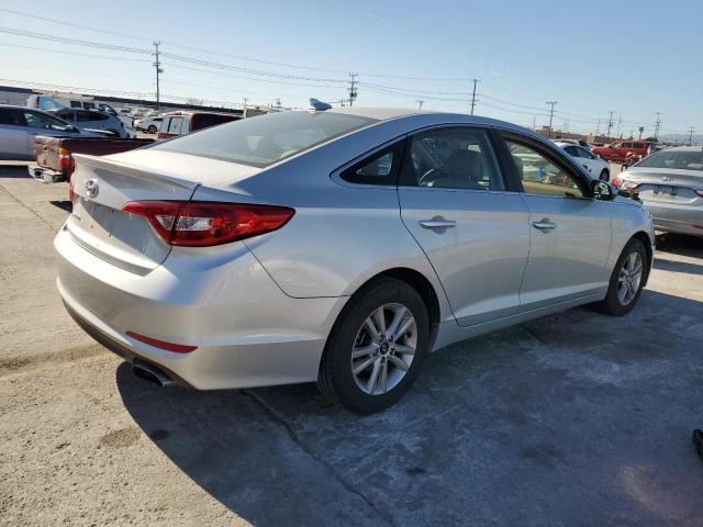 Photo 2 VIN: 5NPE24AF2HH494659 - HYUNDAI SONATA SE 