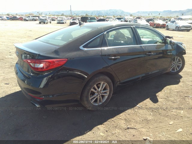 Photo 3 VIN: 5NPE24AF2HH500301 - HYUNDAI SONATA 