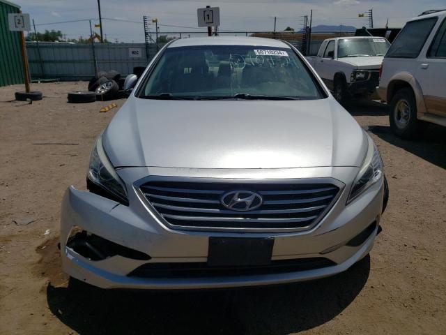 Photo 4 VIN: 5NPE24AF2HH501593 - HYUNDAI SONATA 