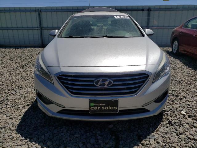 Photo 4 VIN: 5NPE24AF2HH506549 - HYUNDAI SONATA SE 