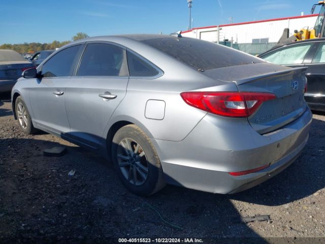 Photo 2 VIN: 5NPE24AF2HH507328 - HYUNDAI SONATA 