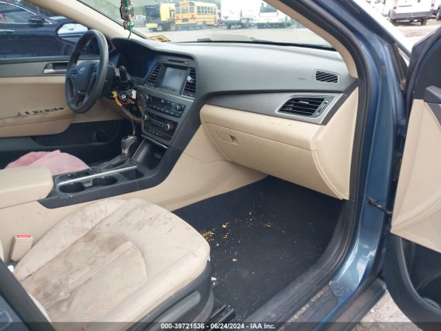 Photo 4 VIN: 5NPE24AF2HH509516 - HYUNDAI SONATA 