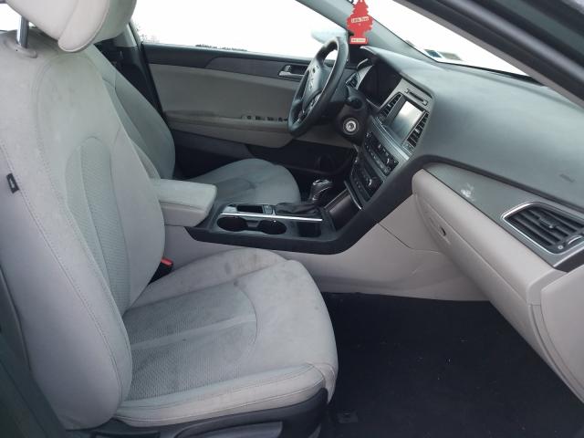 Photo 4 VIN: 5NPE24AF2HH512223 - HYUNDAI SONATA 