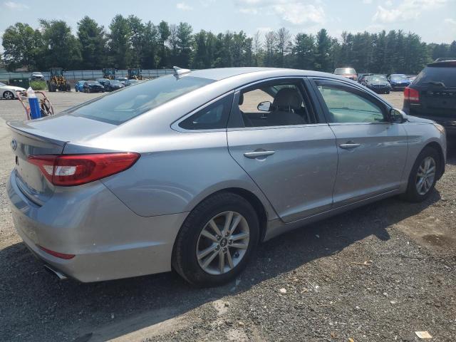 Photo 2 VIN: 5NPE24AF2HH513825 - HYUNDAI SONATA SE 