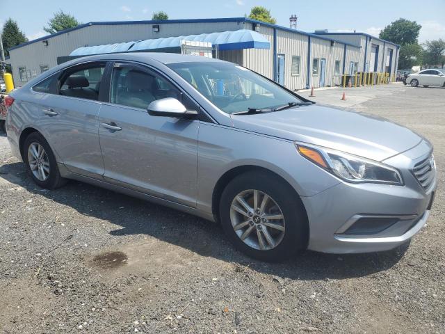 Photo 3 VIN: 5NPE24AF2HH513825 - HYUNDAI SONATA SE 