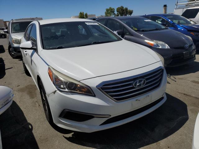 Photo 3 VIN: 5NPE24AF2HH520757 - HYUNDAI SONATA SE 