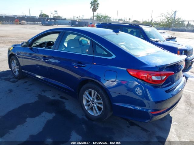 Photo 2 VIN: 5NPE24AF2HH520998 - HYUNDAI SONATA 